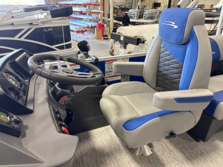 2026 Bennington 20SSR - SPS US-ETWS9189J526 [photo 15]